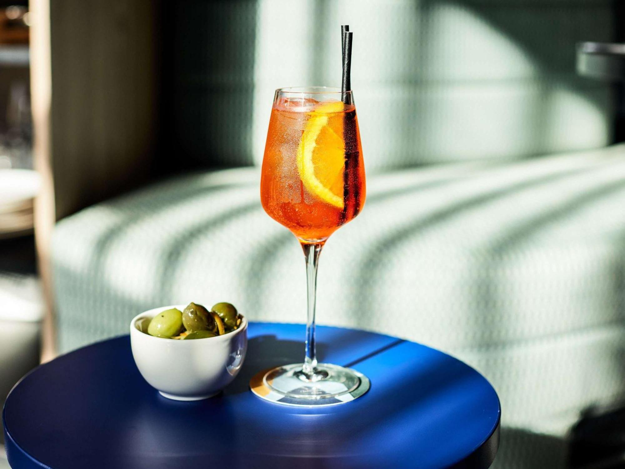 Tribe Manchester Airport By Accor 4* Хейл