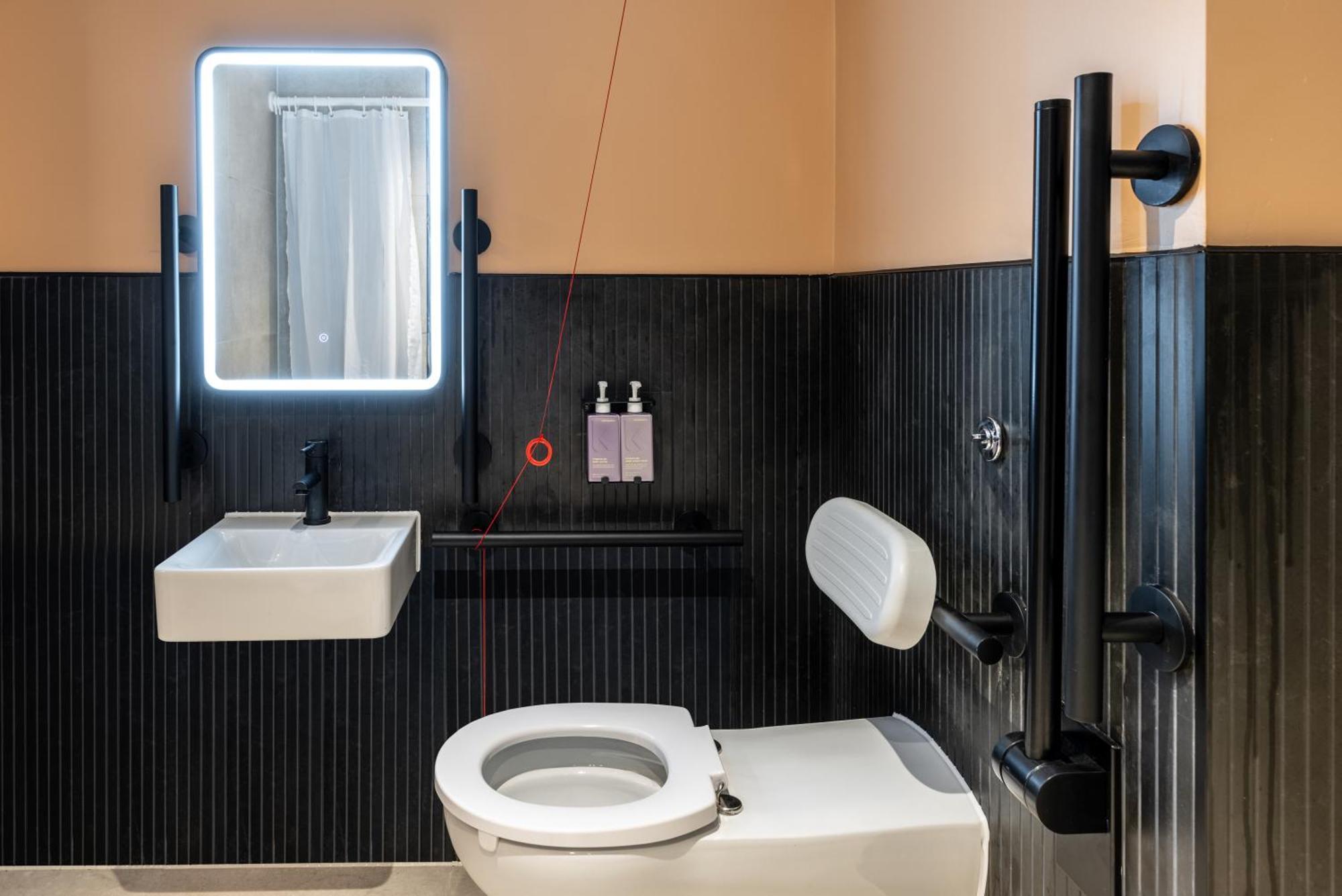 Tribe Manchester Airport By Accor Отель 4*