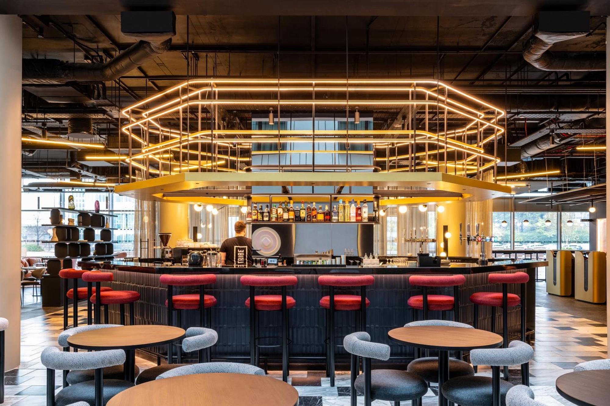 Отель Tribe Manchester Airport By Accor