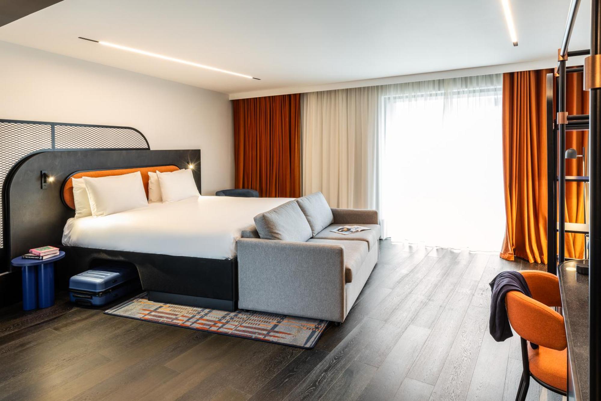 Отель Tribe Manchester Airport By Accor Хейл